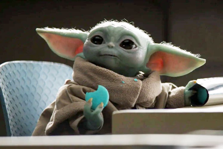 Baby Yoda Blue Macarons