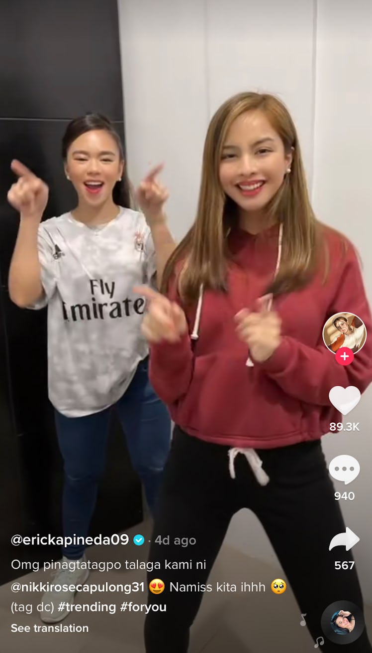 Friends dance to "Last Christmas" on TikTok. 