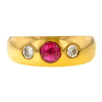 Vintage Cabochon Ruby & Diamond Ring