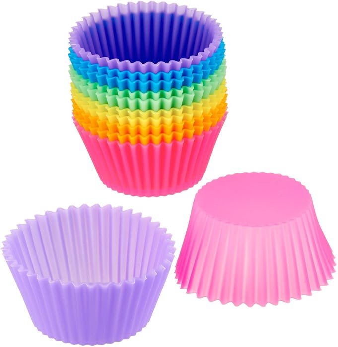 AmazonBasics Reusable Baking Cups (Set of 12)