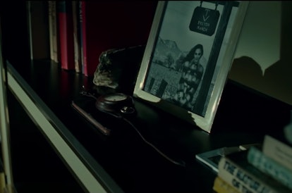 Steve's watch at Diana's apartment in Wonder Woman.