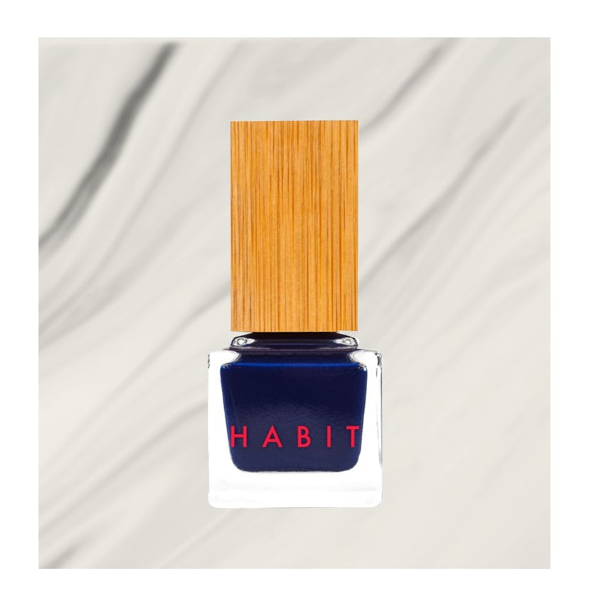 Non-Toxic Nail Polish in Deep Sea