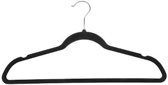 AmazonBasics Slim, Velvet, Non-Slip Clothes Suit Hangers (Pack of 30)
