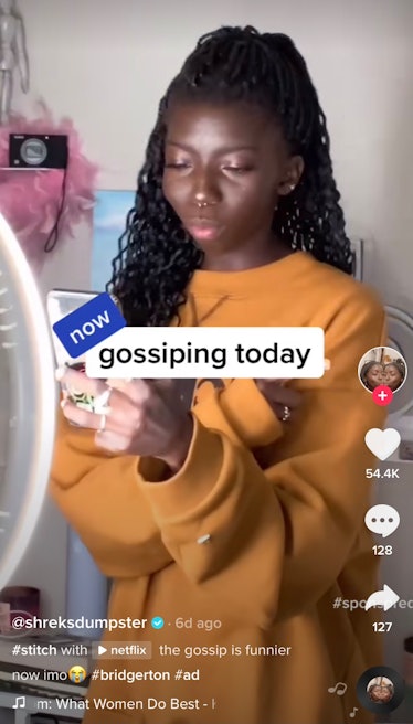 A woman texts her friends gossip like in 'Bridgerton' for a TikTok video. 