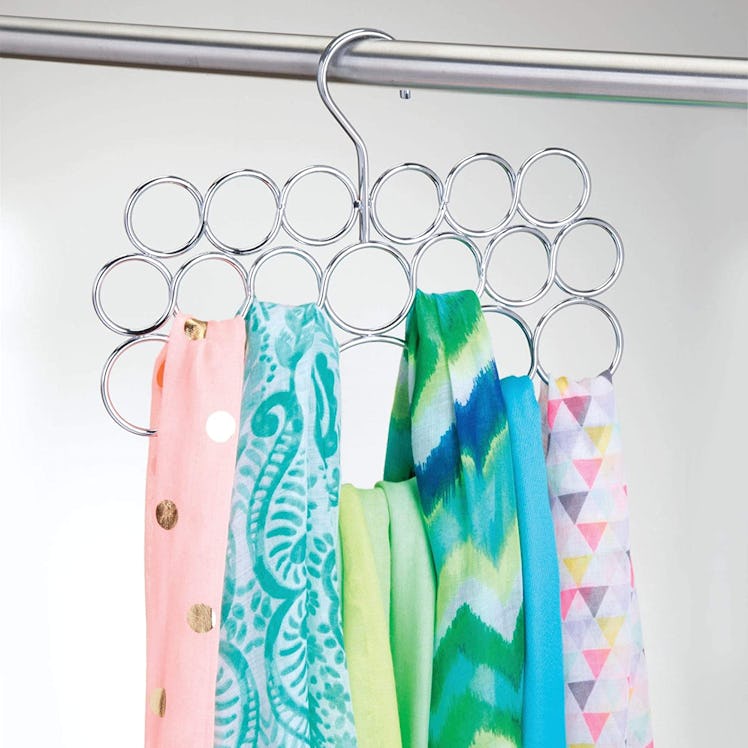 iDesign Metal Loop Scarf Hanger