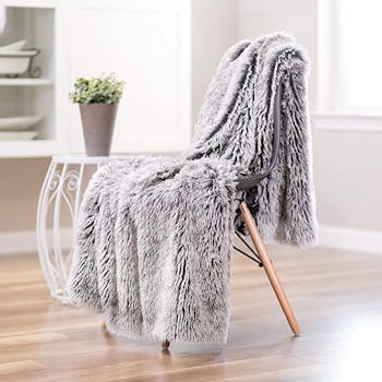 Chanasya Shaggy Faux Fur Throw Blanket