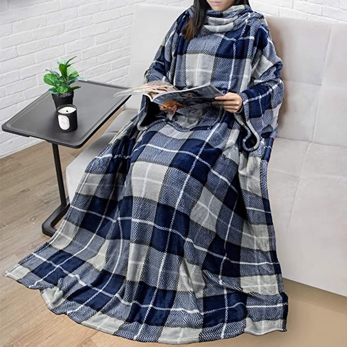 PAVILIA Premium Fleece Blanket