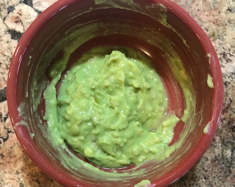 Elite Daily writer Lexi Williams tried Kendall Jenner's DIY avocado face mask