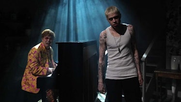 Pete Davidson performed a Christmas-themed Eminem parody video on 'Saturday Night Live.'