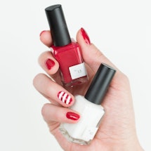 Sundays founder Amy Lin reveals how to DIY your own candy cane nails manicure.