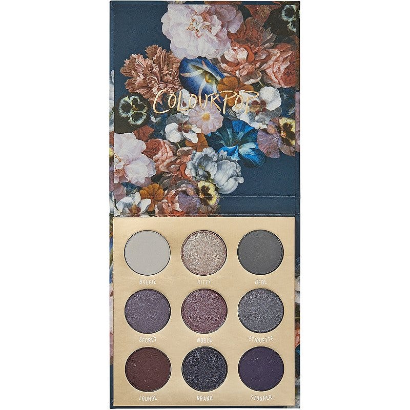 This Kim Kardashian Eye Makeup Will Make You Want A Smoky Palette, Stat