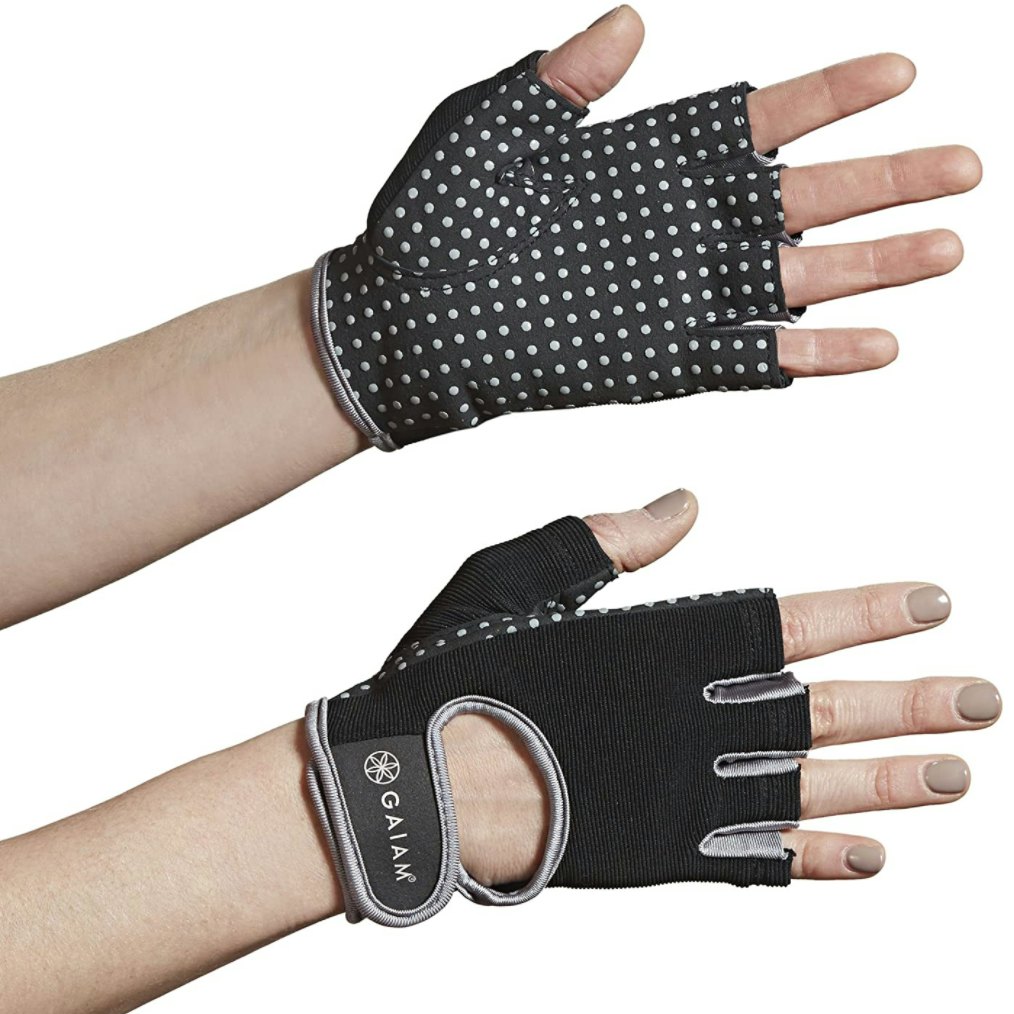 Top 9 Best Yoga Gloves for Non-Slip Grip and Wrist Support - The