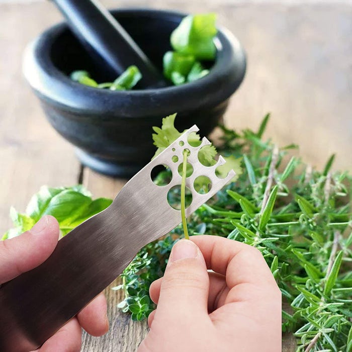 Cobata Herb Stripper