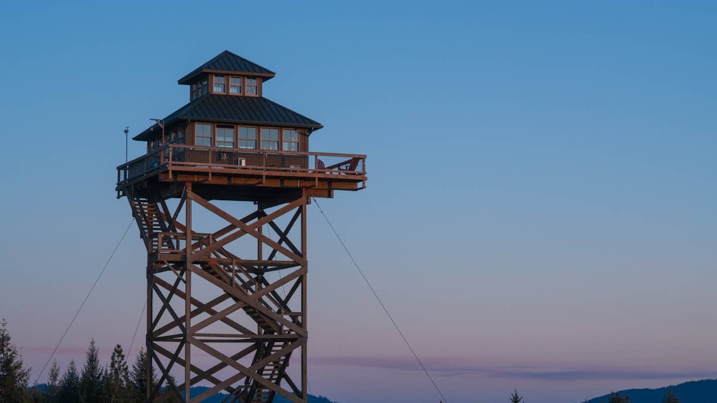 8 Towers To Rent On Airbnb Where The Views Are Tall, Y'all