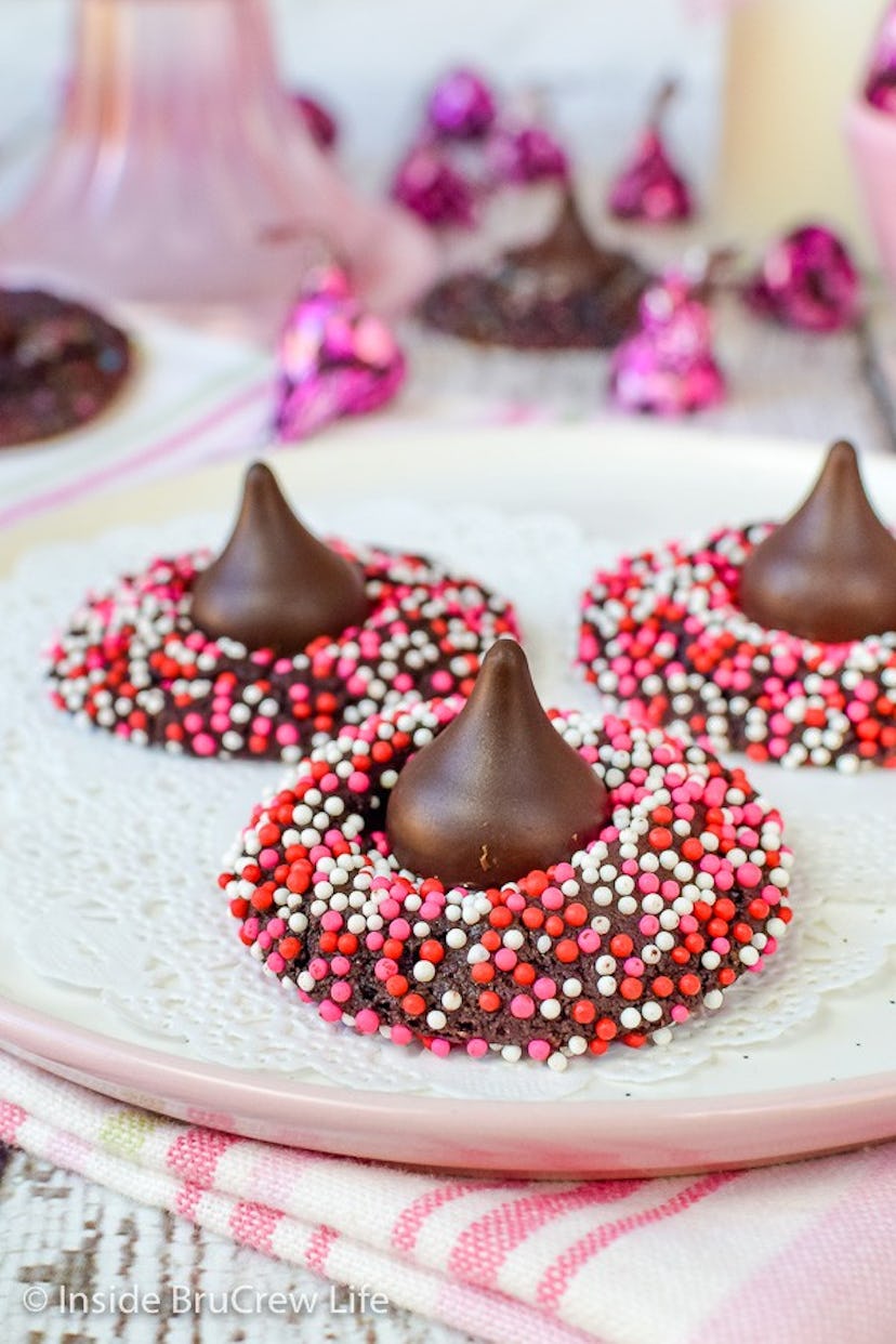This recipe for Chocolate Sprinkle Kiss Cookies is a Pinterest-worthy recipe for Valentine's Day