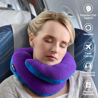 BCOZZY Chin Supporting Travel Pillow