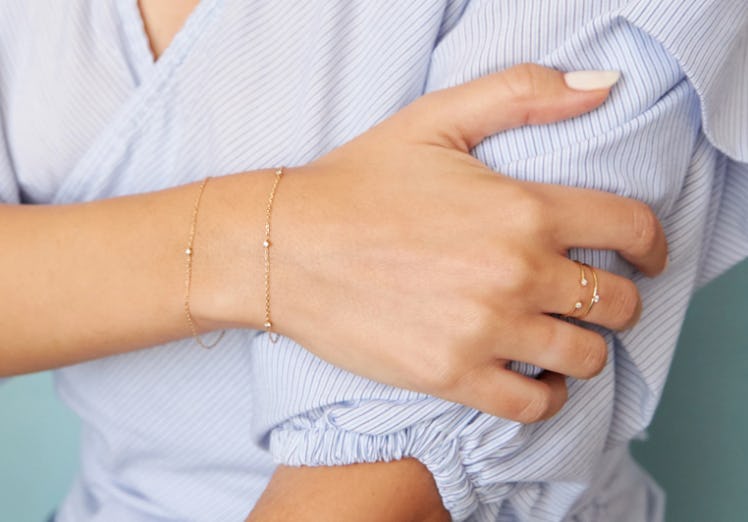 propose with a bracelet instead of a ring