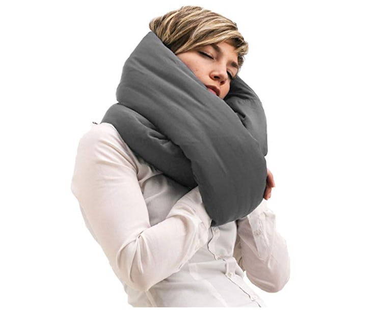 Huzi Infinity Pillow