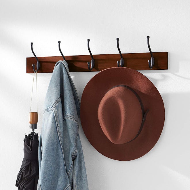 AmazonBasics Wall-Mounted Farmhouse Coat Rack