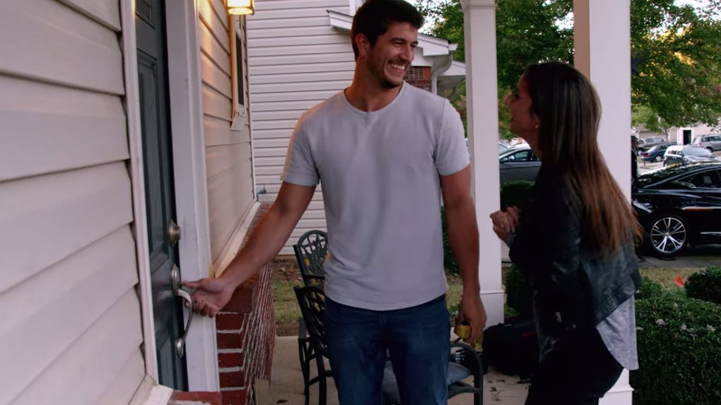 Featured image of post Barnett Love Is Blind / The concept of the show is to see if people are able to fall in love without laying eyes on the person that they are communicating with.