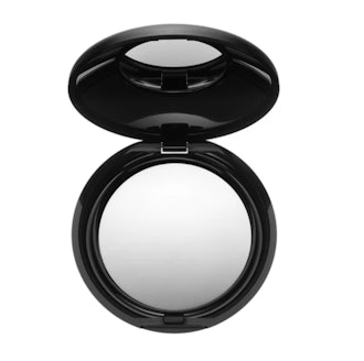 Pat McGrath Skin Fetish: Sublime Perfection Blurring Under-Eye Powder