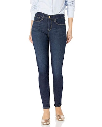 Signature by Levi Strauss & Co. Gold Label Skinny Jean