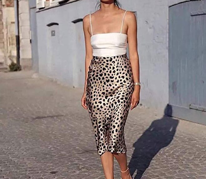 Soowalaoo High-Waisted Leopard Midi Skirt 
