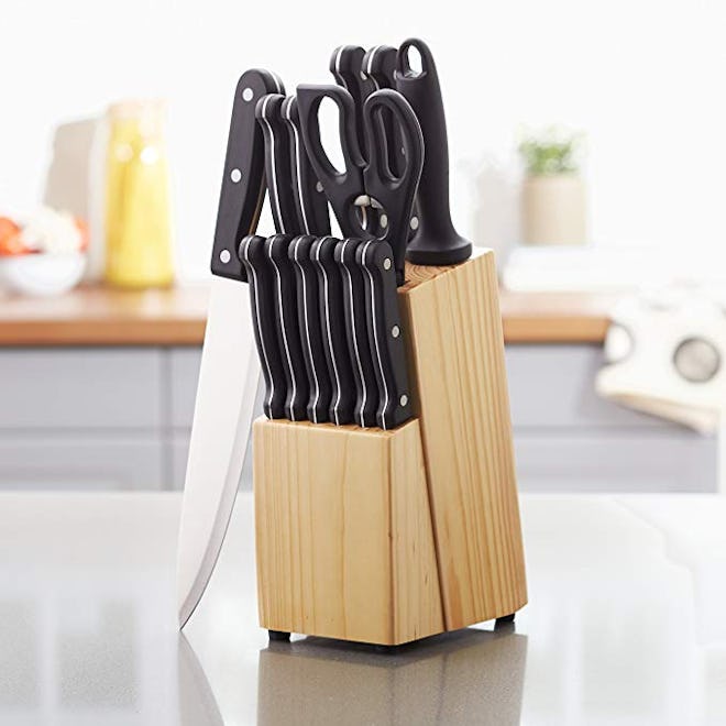AmazonBasics Kitchen Knife Set (14-piece)