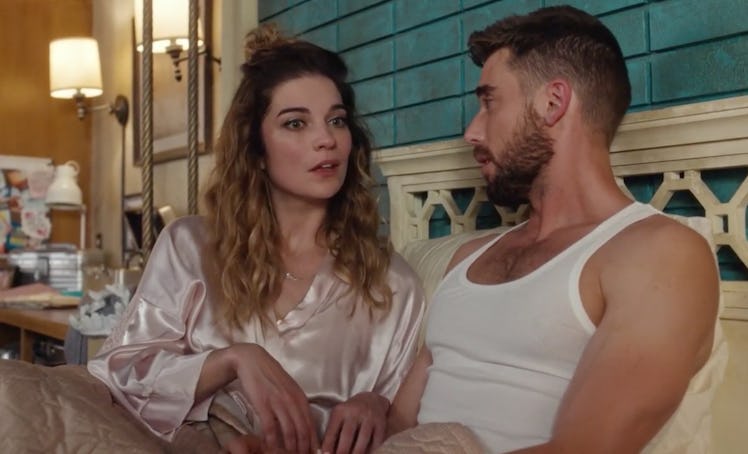 Alexis and Ted broke up on 'Schitt's Creek.'