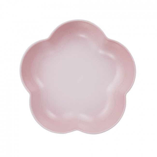 Le Creuset's Shell Pink Collection Is An Instagram Foodie's Dream