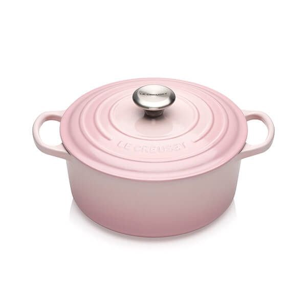 Le Creuset's Shell Pink Collection Is An Instagram Foodie's Dream