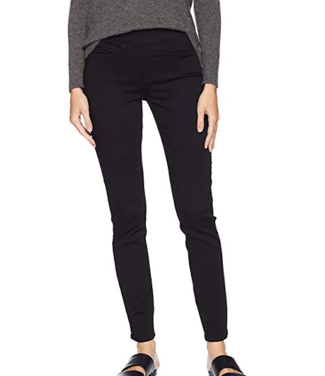 Signature by Levi Strauss & Co. Gold Label Women's Totally Shaping Pull-on Skinny Jeans