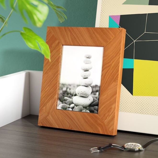 Winchell Picture Frame