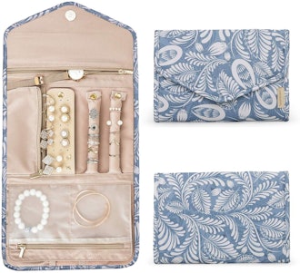 BAGSMART Travel Jewelry Organizer