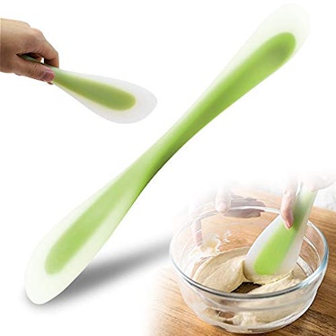 Silicone Spatula and Scraper Spoon by Macute