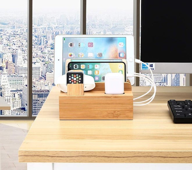 NEXGADGET Bamboo Charging Station