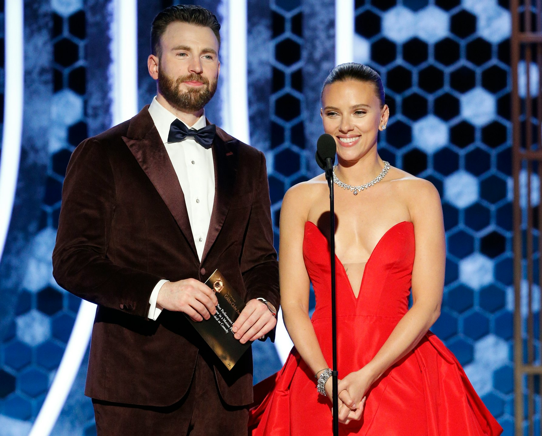 Scarlett Johansson Husband Chris Evans 2020
