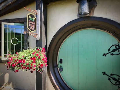 An enchanting 'Hobbit' inspired Airbnb in Middletown Springs, Vermont has a round, green door and is...