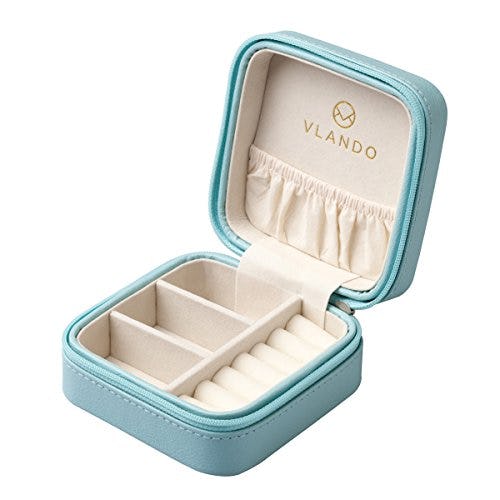 Vlando Small Travel Jewelry Box