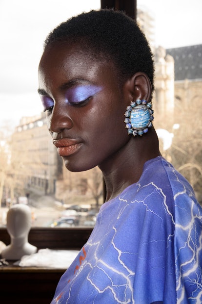 These Paris Fall/Winter 2020 Makeup Trends Are Back The '90s