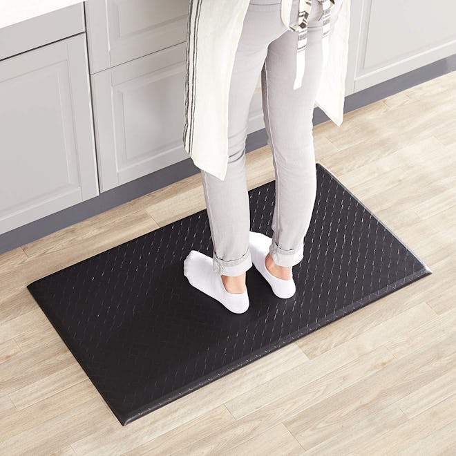 AmazonBasics Premium Anti-Fatigue Standing Comfort Mat 