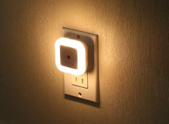 Sycees Plug-in LED Night Light (6-Pack)