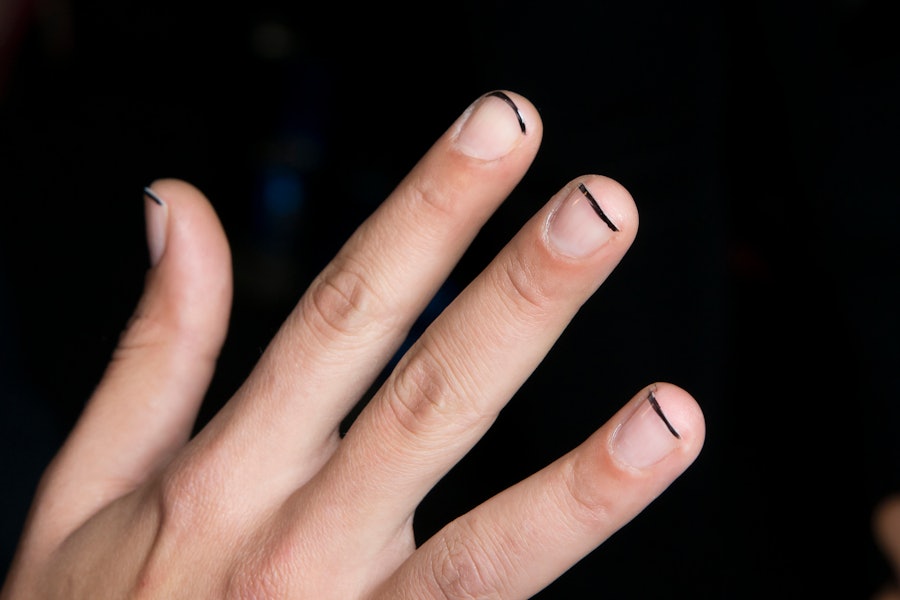 Minimalist Nail Designs for the Office - wide 2
