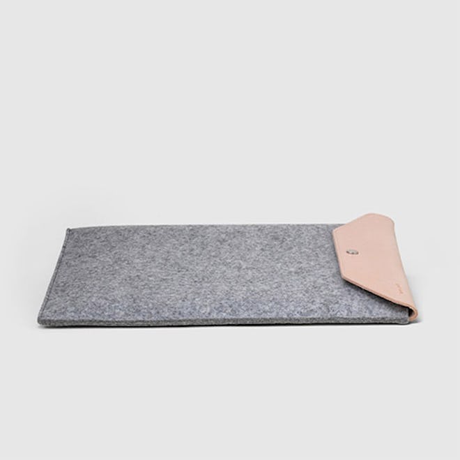 Merino Wool & Leather Laptop Sleeve