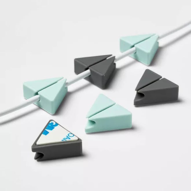 heyday™ Triangle Clip Cable Management (6 Pack)