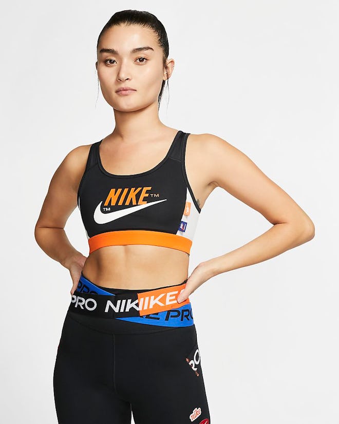 Nike Clash Icon Women's Medium-Support 1-Piece Pad Sports Bra