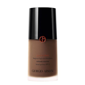 sweat-proof foundation: Armani Beauty Power Fabric+ Foundation SPF 25