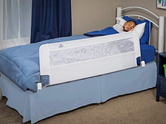 Regalo Swing Down Bed Rail Guard