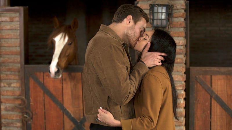 Peter and Victoria F kiss on The Bachelor