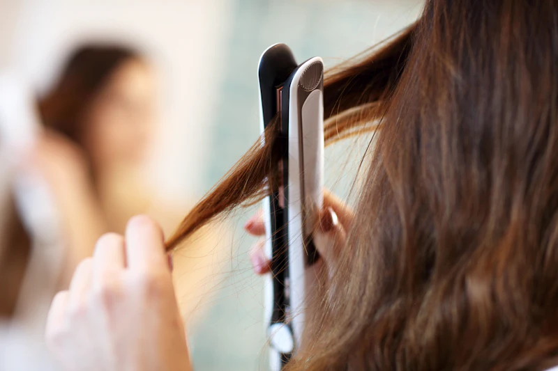 Best Straightener For Frizzy Curly Hair The 3 Best Straighteners For Frizzy Hair